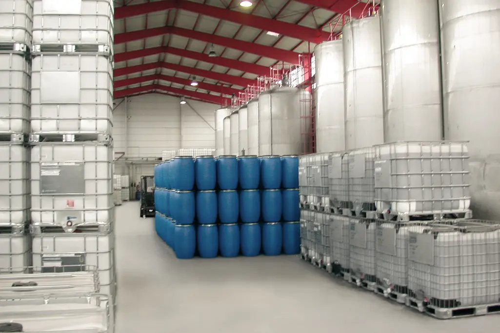 Silo Fässer in Halle